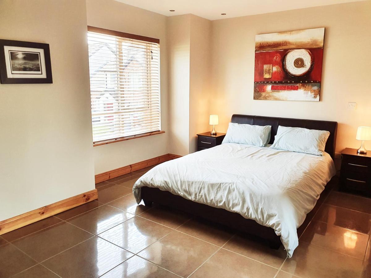 Apartment Seaview Apt In With Balcony Buncrana